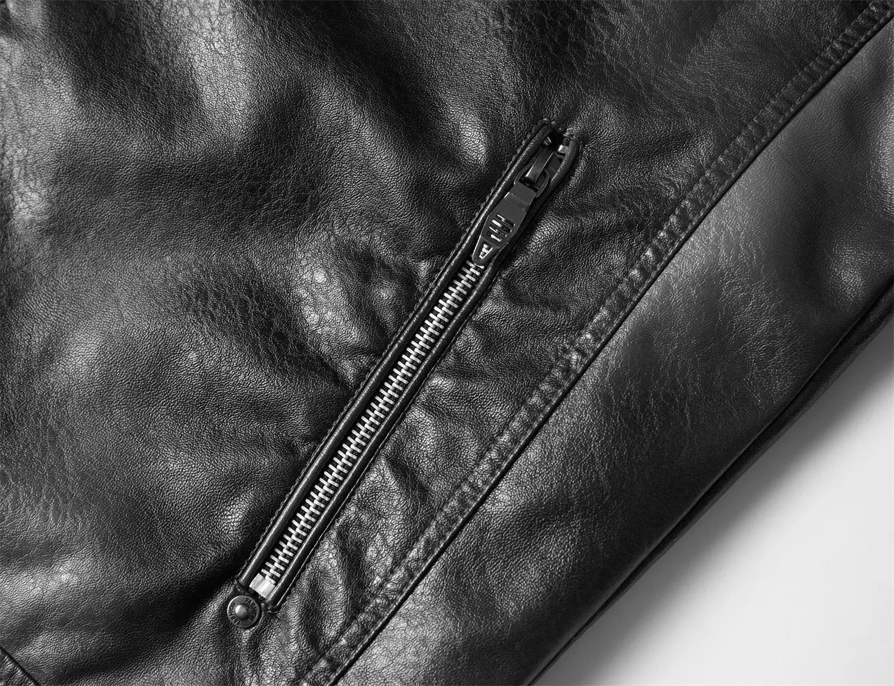 Tobias™ Rust – Rødbrun motorcykeljakke med patch-detaljer
