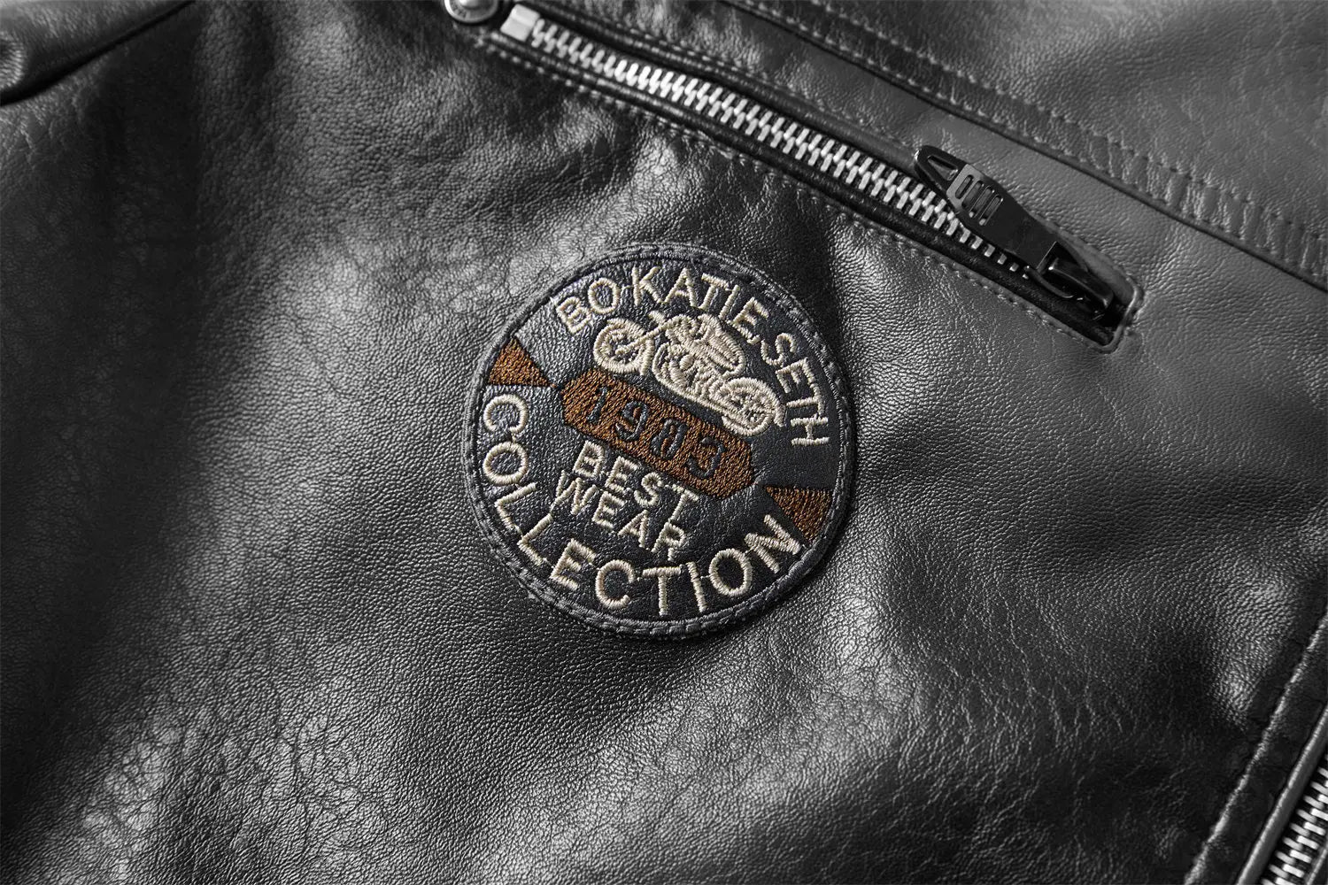 Tobias™ Rust – Rødbrun motorcykeljakke med patch-detaljer